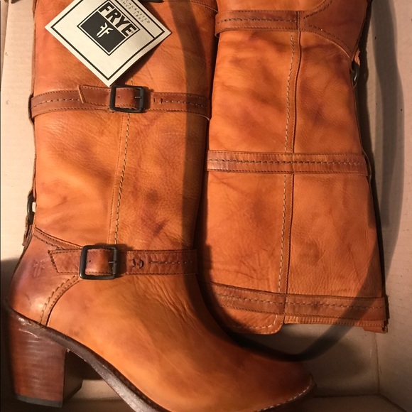 Brand new Frye boots. - Picture 2 of 5